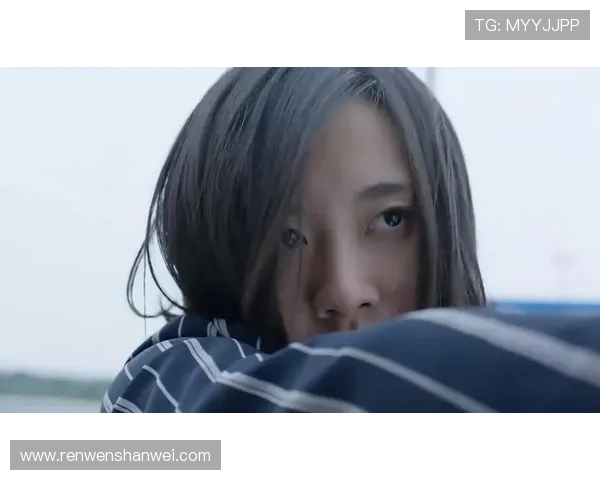 《卧底警花》：一段惊心动魄的潜伏，一曲荡气回肠的玫瑰赞歌